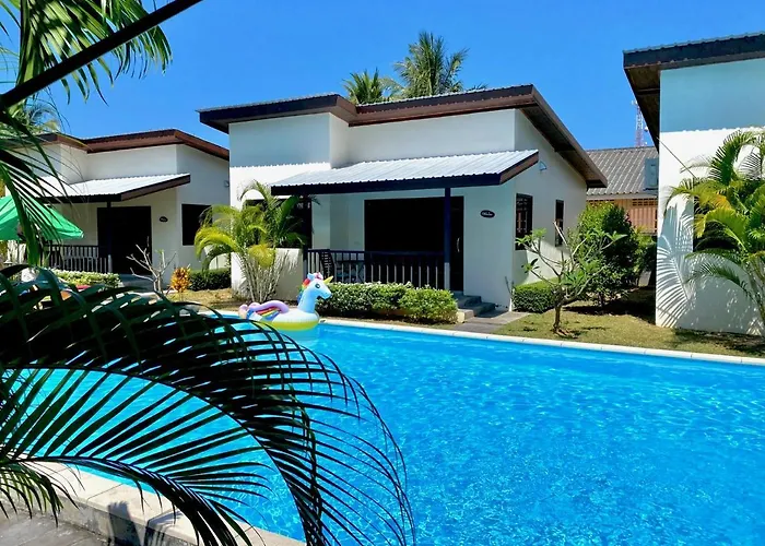 Yindee Lanta Villas
